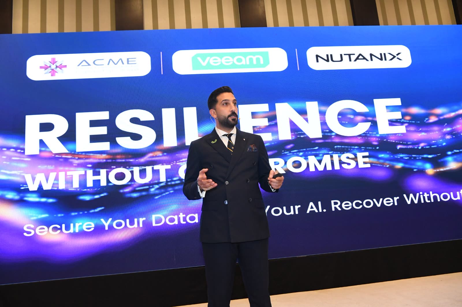 Omar Saif, Senior Territory Manager, KSA EP and Bahrain, Veeam, presenting at the ACME, Veeam and Nutanix customer roundtable